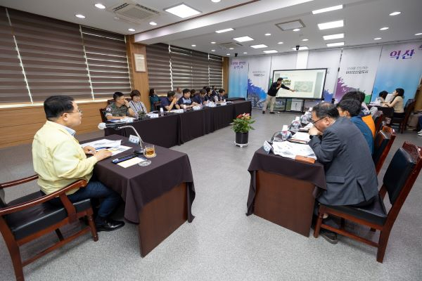 익산시, 대규모 축제 대비 안전관리위원회 개최 (1) 축소.jpg