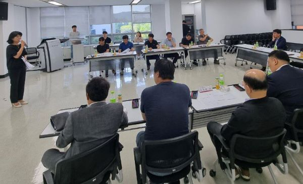 전주시, 권역수거 2개월 대행업체 대표자 간담회 (1) (1) 축소.jpg